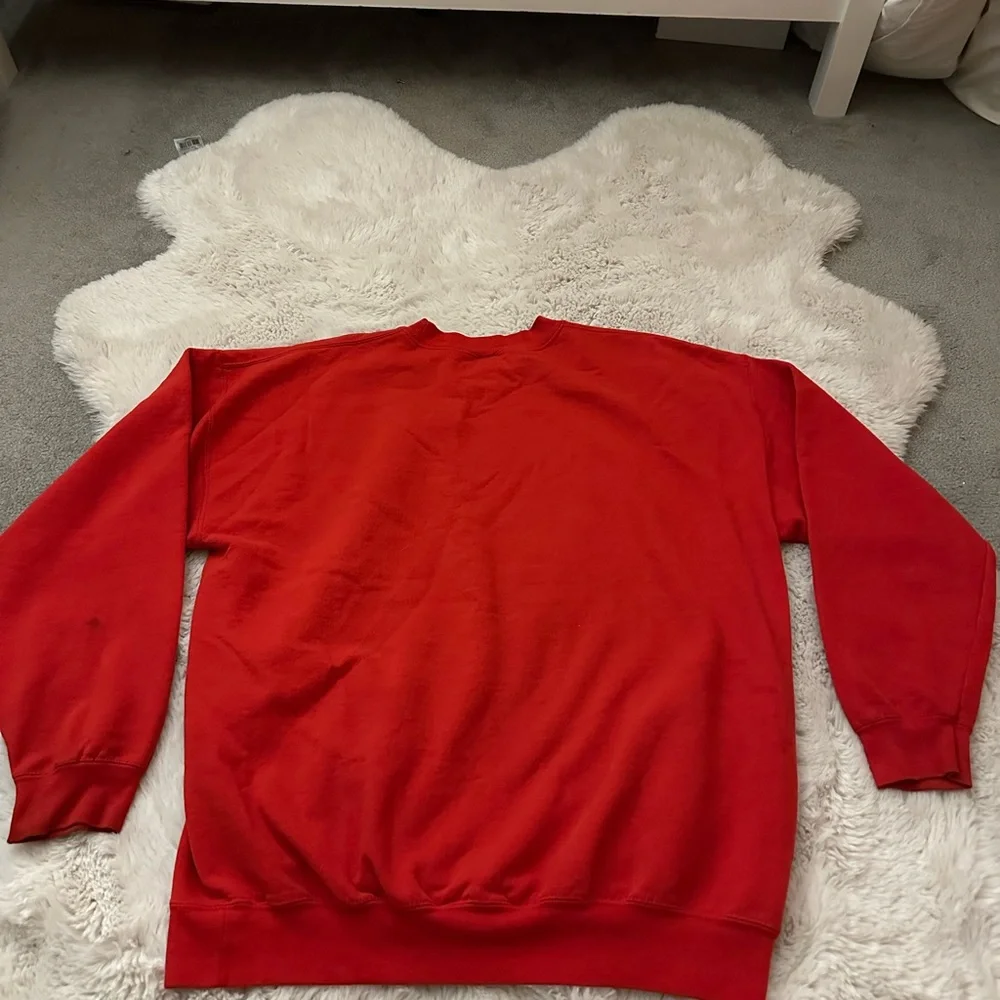 Wisconsin Red Sweater - Picture 5 of 5
